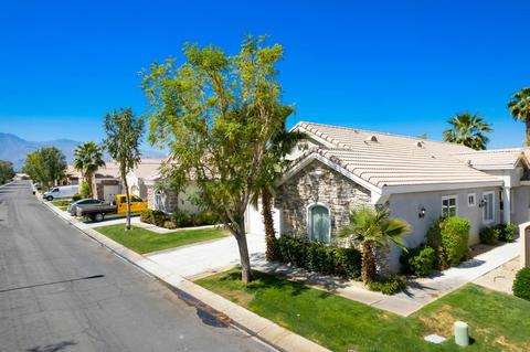 49527 Wayne St, Indio, CA 92201 photo 2