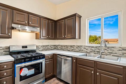 1289 Avalon Ave, Thermal, CA 92274 photo 6