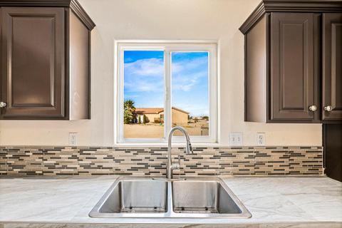 1289 Avalon Ave, Thermal, CA 92274 photo 7