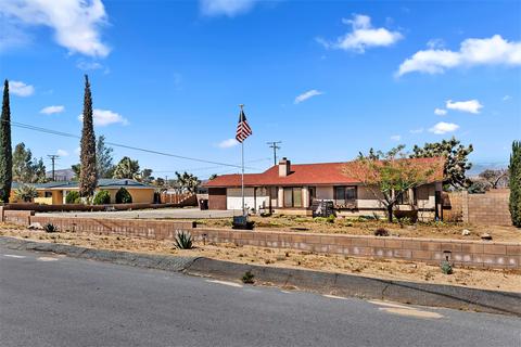 7028 La Habra Ave, Yucca Valley, CA 92284 photo 3