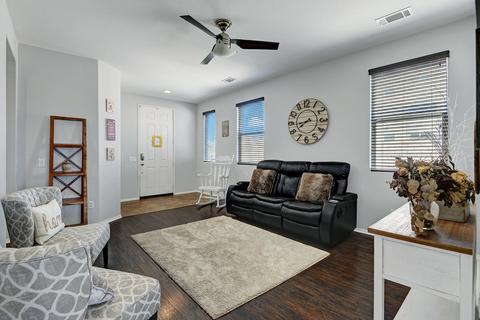 37232 Melbourne St, Indio, CA 92203 photo 4