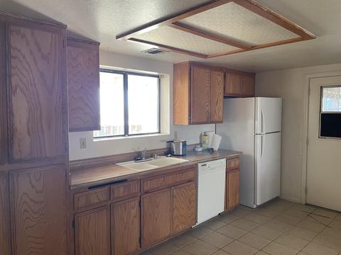 31340 Pawnee St, Lucerne Valley, CA 92356 photo 8