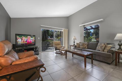 48978 Eisenhower Dr, Indio, CA 92201 photo 4