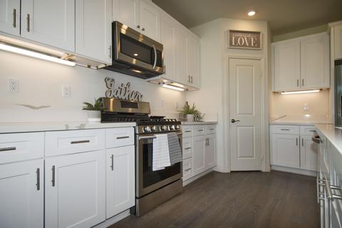 81397 Monet Ct, Indio, CA 92201 photo 2
