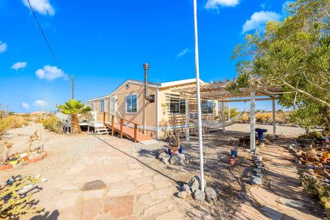 2844 Coco Ave, Thermal, CA 92274 photo 5
