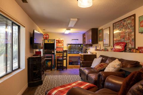 368 Olympic Dr, Big Bear Lake, CA 92315 photo 44