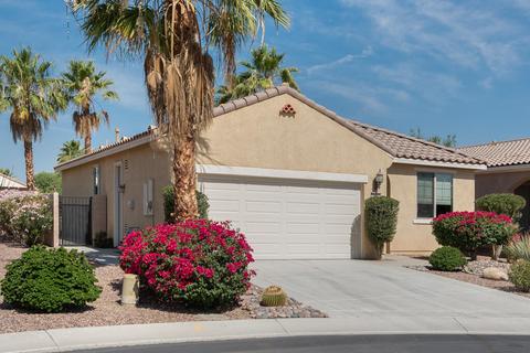 39905 Corte De Moda, Indio, CA 92203 photo 2
