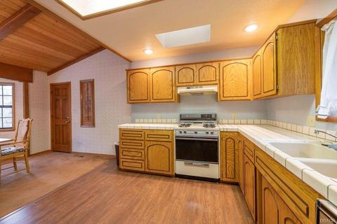 39050 Bayview Ln, Big Bear Lake, CA 92315 photo 13