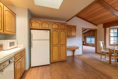39050 Bayview Ln, Big Bear Lake, CA 92315 photo 14