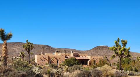 4928 Canton St, Yucca Valley, CA 92284 photo 2