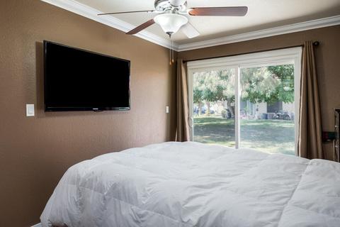 82871 Davis Dr, Indio, CA 92201 photo 11