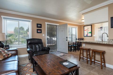 82871 Davis Dr, Indio, CA 92201 photo 4