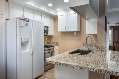 82871 Davis Dr, Indio, CA 92201 photo 5
