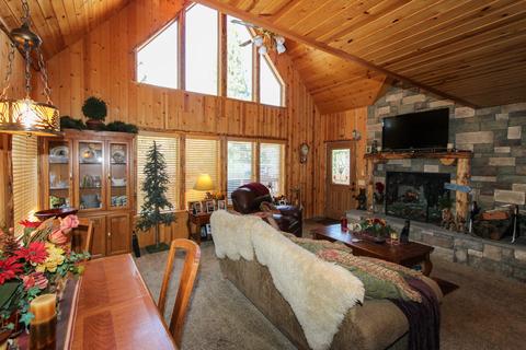 524 E Barker Blvd, Big Bear City, CA 92314 photo 5