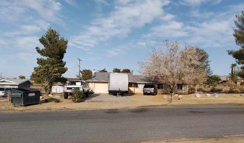 7367 Emerson Ave, Yucca Valley, CA 92284 photo 2