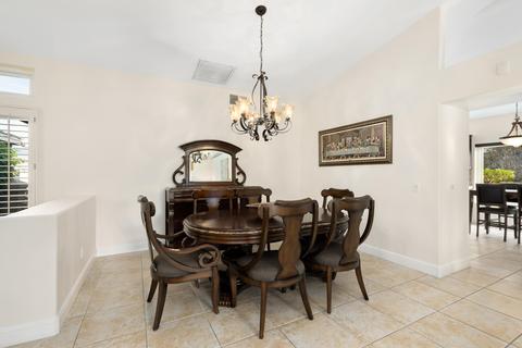 46 Sutton Pl E, Palm Desert, CA 92211 photo 4