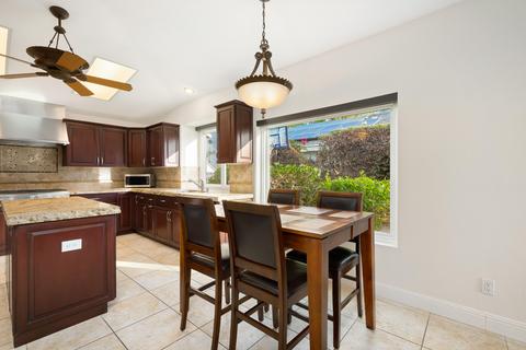 46 Sutton Pl E, Palm Desert, CA 92211 photo 13