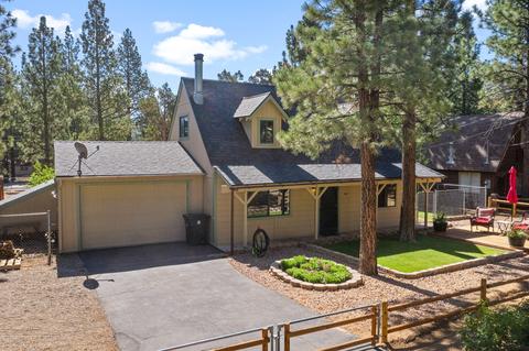 960 D Ln, Big Bear City, CA 92314 photo 1