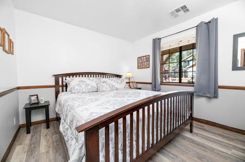960 D Ln, Big Bear City, CA 92314 photo 57
