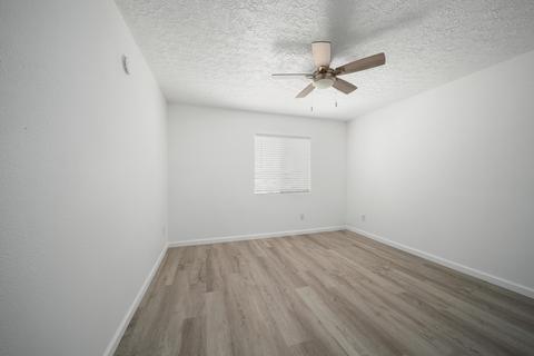 951 Martin Pl, Brawley, CA 92227 photo 11
