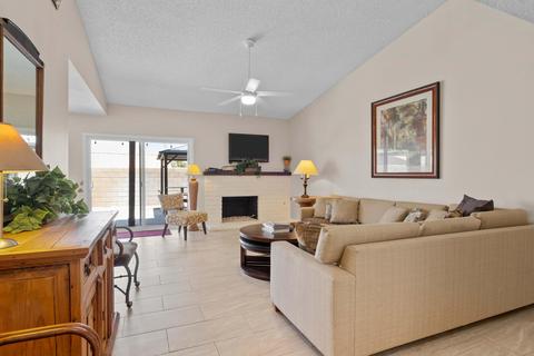 82264 E Helio Ct, Indio, CA 92201 photo 6