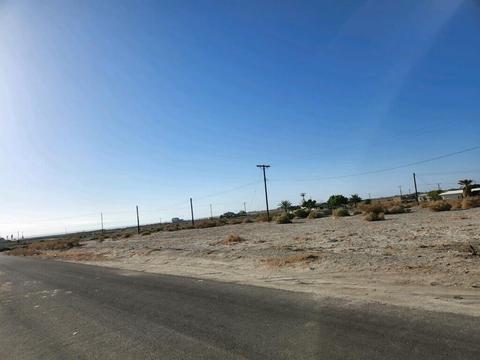 79 Laguna Ave, Thermal, CA 92274