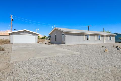 3743 Thomas Ave, Thermal, CA 92274 photo 2