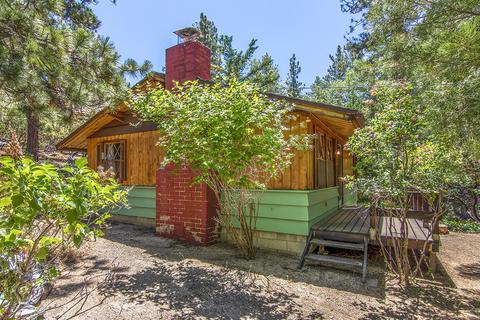 26570 Crestview Dr, Idyllwild, CA 92549 photo 1