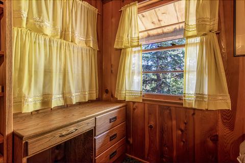 26570 Crestview Dr, Idyllwild, CA 92549 photo 23