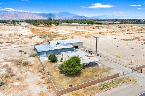 54521 Calhoun St, Thermal, CA 92274 photo 6