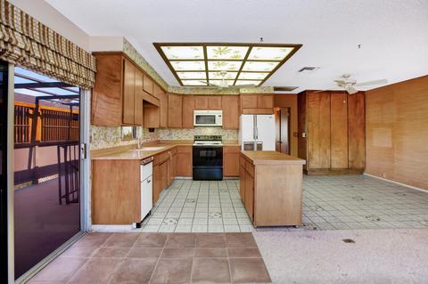 7475 Apache Trl, Yucca Valley, CA 92284 photo 23