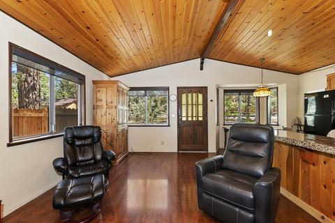 2059 1st Ln, Big Bear City, CA 92314 photo 4