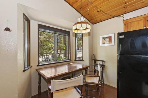 2059 1st Ln, Big Bear City, CA 92314 photo 5