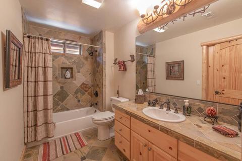 426 Starlight Cir, Big Bear Lake, CA 92315 photo 37