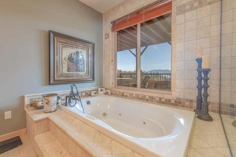 426 Starlight Cir, Big Bear Lake, CA 92315 photo 23