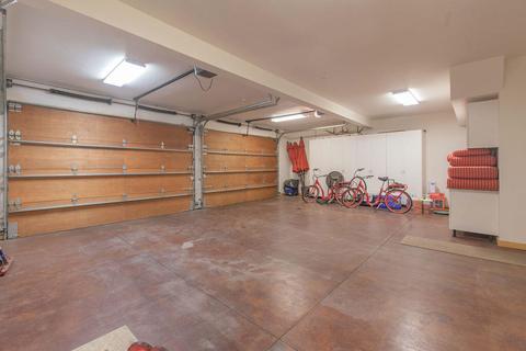 426 Starlight Cir, Big Bear Lake, CA 92315 photo 47