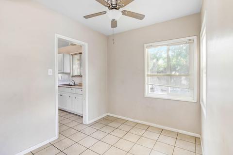 82571 Mountain View Ave, Indio, CA 92201 photo 4