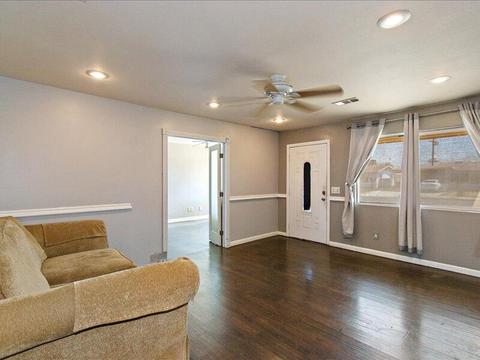 43765 Yucca St, Indio, CA 92201 photo 4