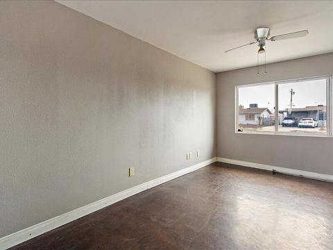 43765 Yucca St, Indio, CA 92201 photo 6