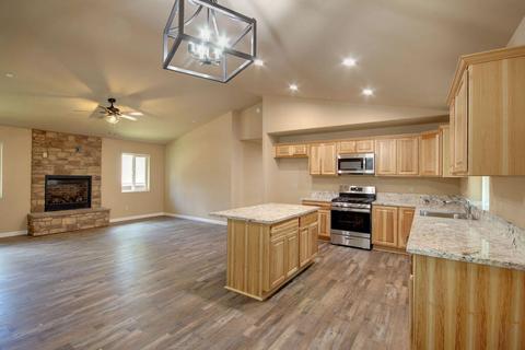 369 Riverside Ave, Sugarloaf, CA 92386 photo 11