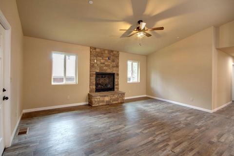 369 Riverside Ave, Sugarloaf, CA 92386 photo 5