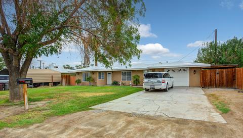 45110 Ash St, Indio, CA 92201 photo 3