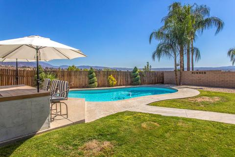 6985 Grove Ave, Highland, CA 92346 photo 3