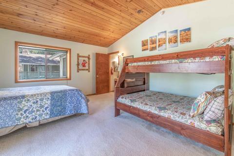 1110 Mountain Ln, Big Bear City, CA 92314 photo 33