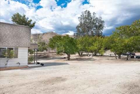 49149 Hibiscus Dr, Morongo Valley, CA 92256 photo 5