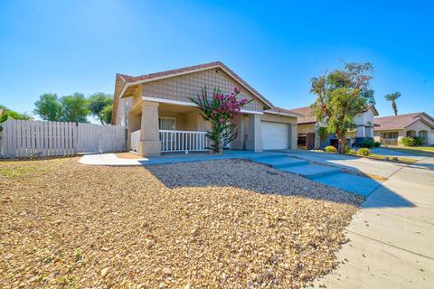 81877 Sirocco Ave, Indio, CA 92201 photo 2