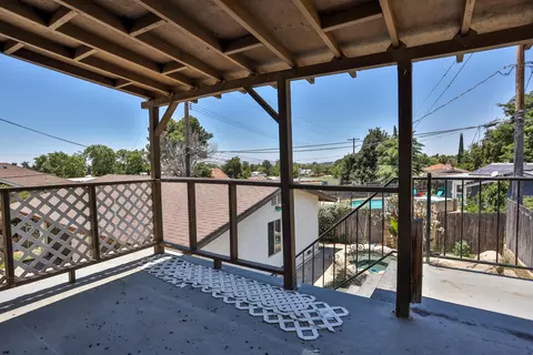 10089 Nancy Ave, Cherry Valley, CA 92223 photo 32