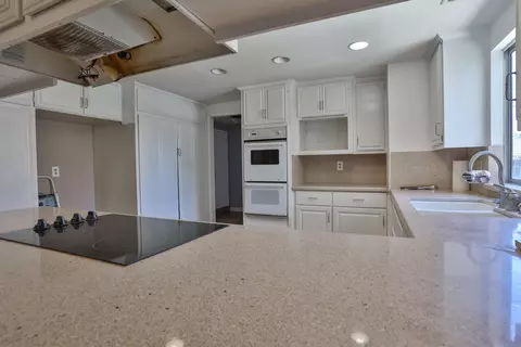 10089 Nancy Ave, Cherry Valley, CA 92223 photo 9
