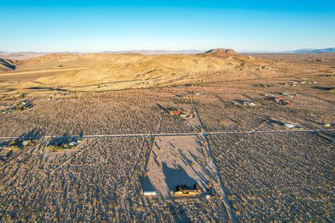 56050 Shannon Rd, Landers, CA 92285 photo 47