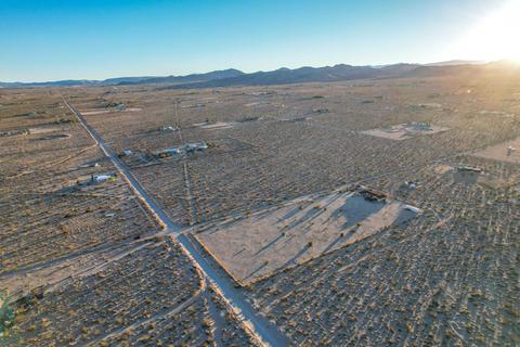 56050 Shannon Rd, Landers, CA 92285 photo 49